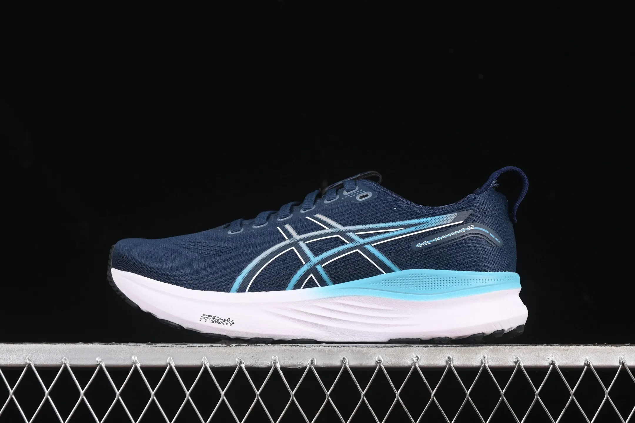 All Categories Asics Asics Series Asics Gel-Kayano 32 1012B838-400